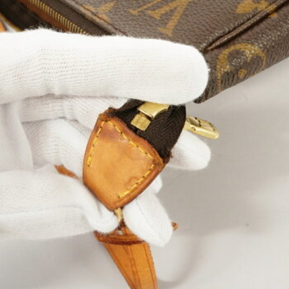 Louis Vuitton Monogram Pochette Accessoire Pouch - Picture 8 of 9